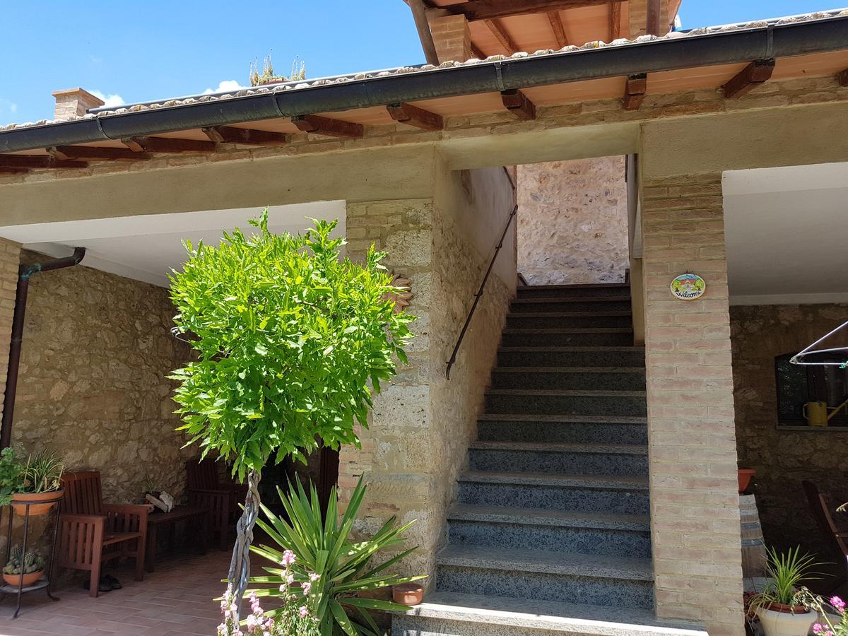 Agriturismo Bio Le 4 Stagioni Porrona Exterior foto